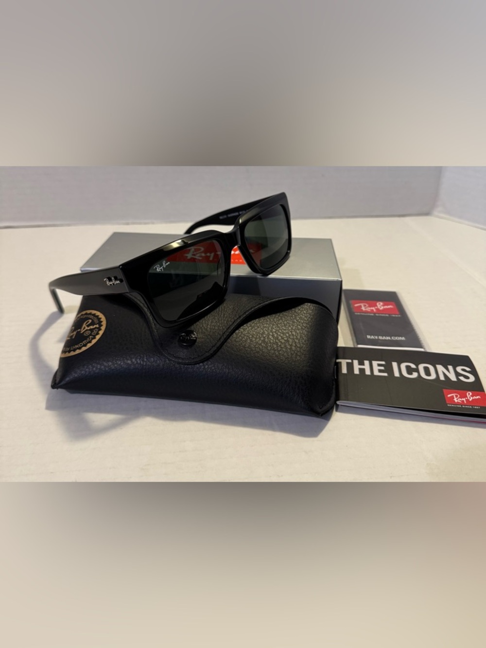 Ray-Ban RB2191 Inverness Polished Black/Green Classic G-15 54mm Sunglasses